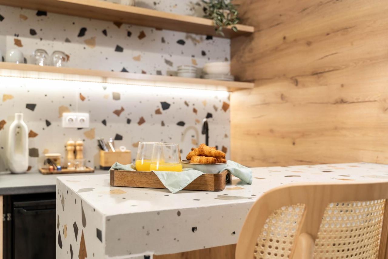 Koyo Athens Aparthotel ภายนอก รูปภาพ
