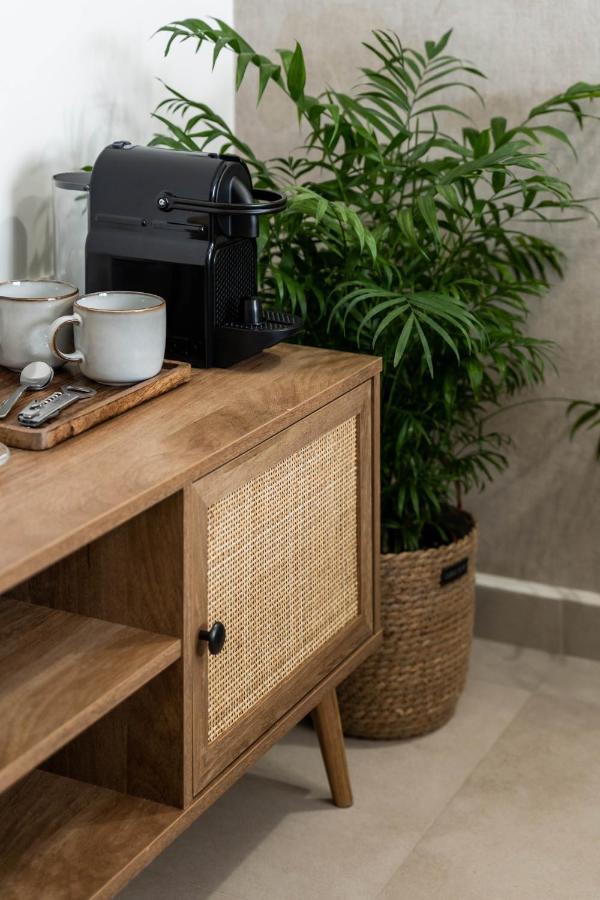 Koyo Athens Aparthotel ภายนอก รูปภาพ